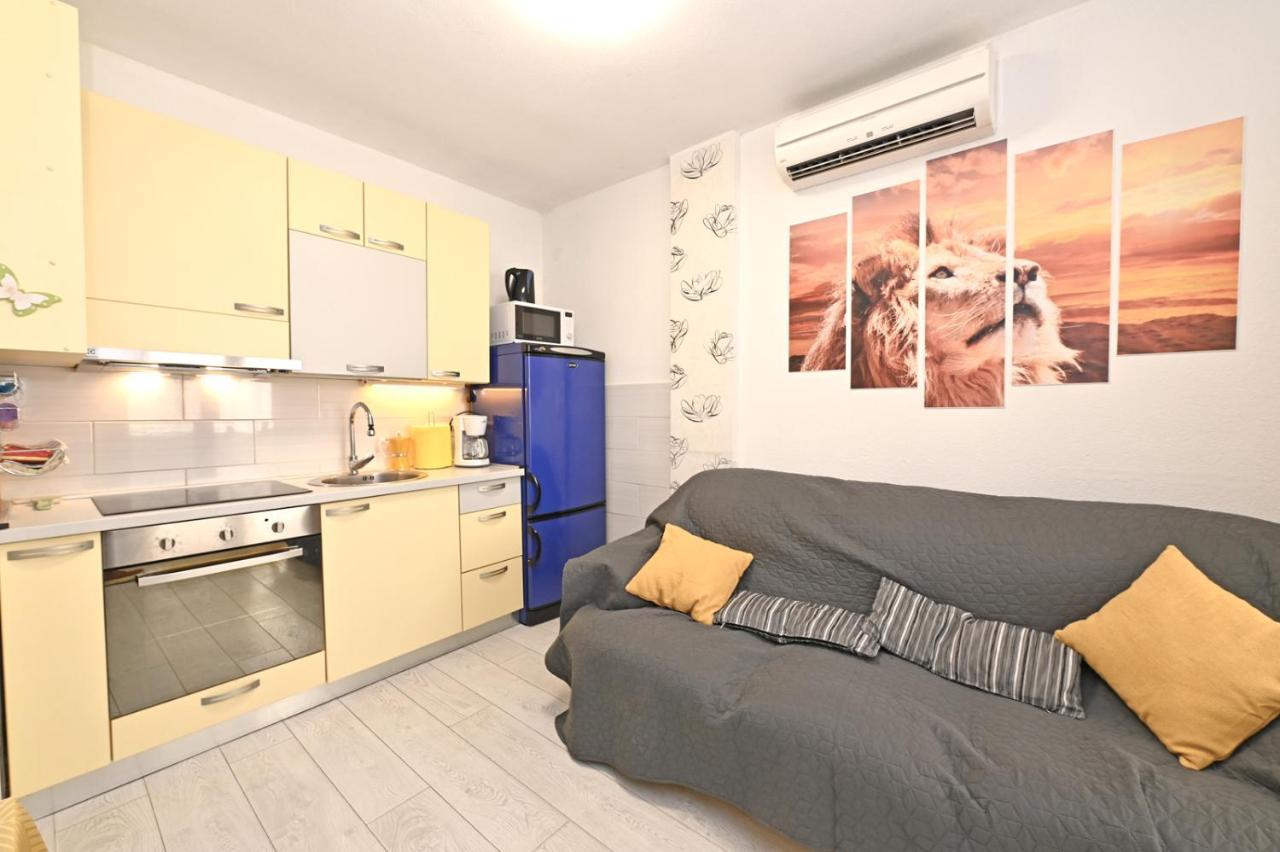 Appartement Apartman Blaz à Poreč Extérieur photo