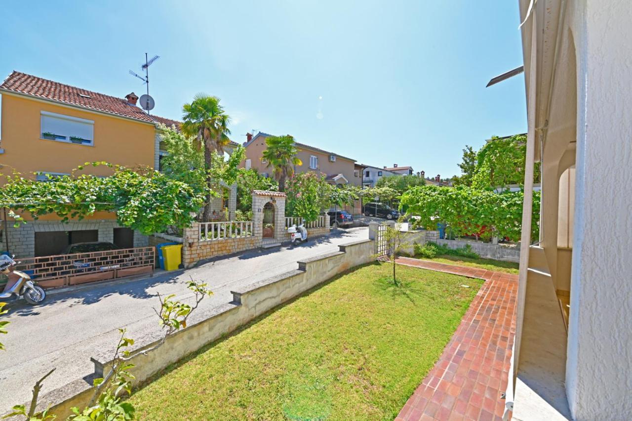 Appartement Apartman Blaz à Poreč Extérieur photo