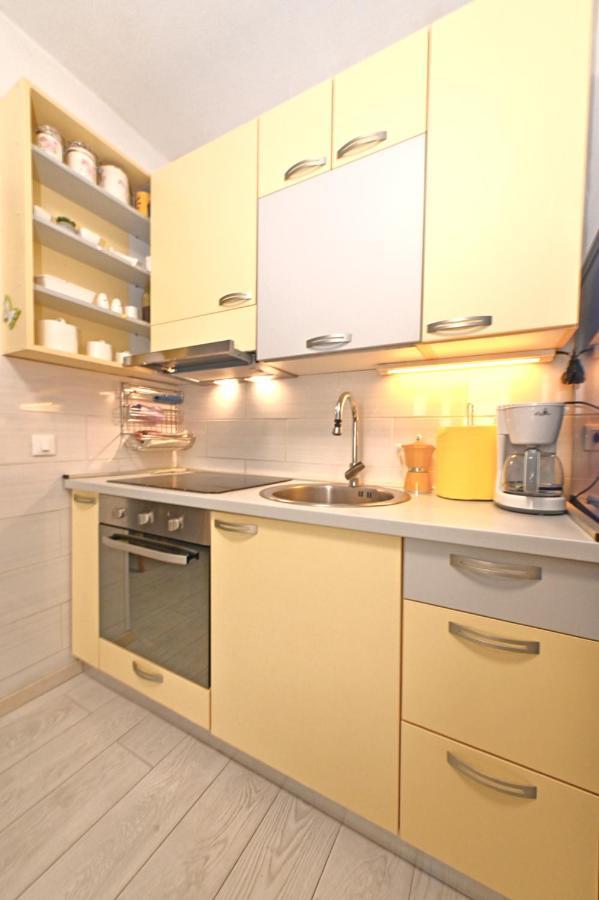 Appartement Apartman Blaz à Poreč Extérieur photo